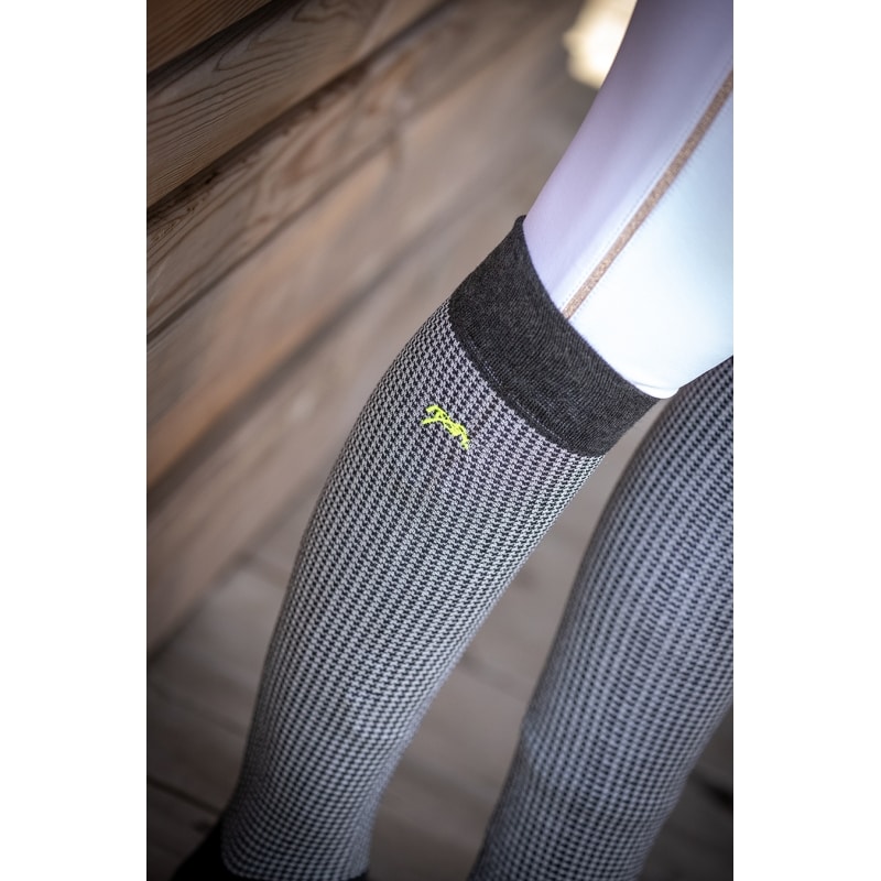 chaussettes-grafik-noir-blanc--4